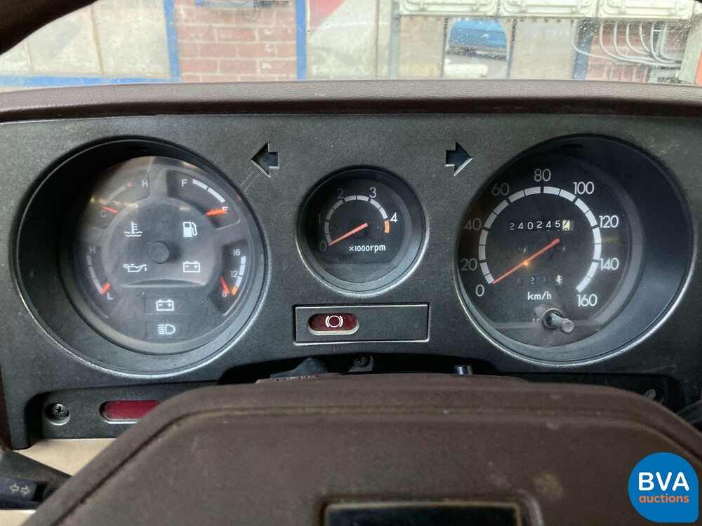 Toyota Landcruiser FJ60 2F 135hp 1982.