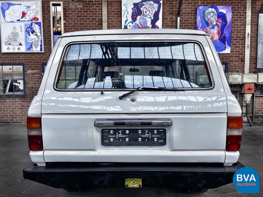 Toyota Landcruiser FJ60 2F 135hp 1982.