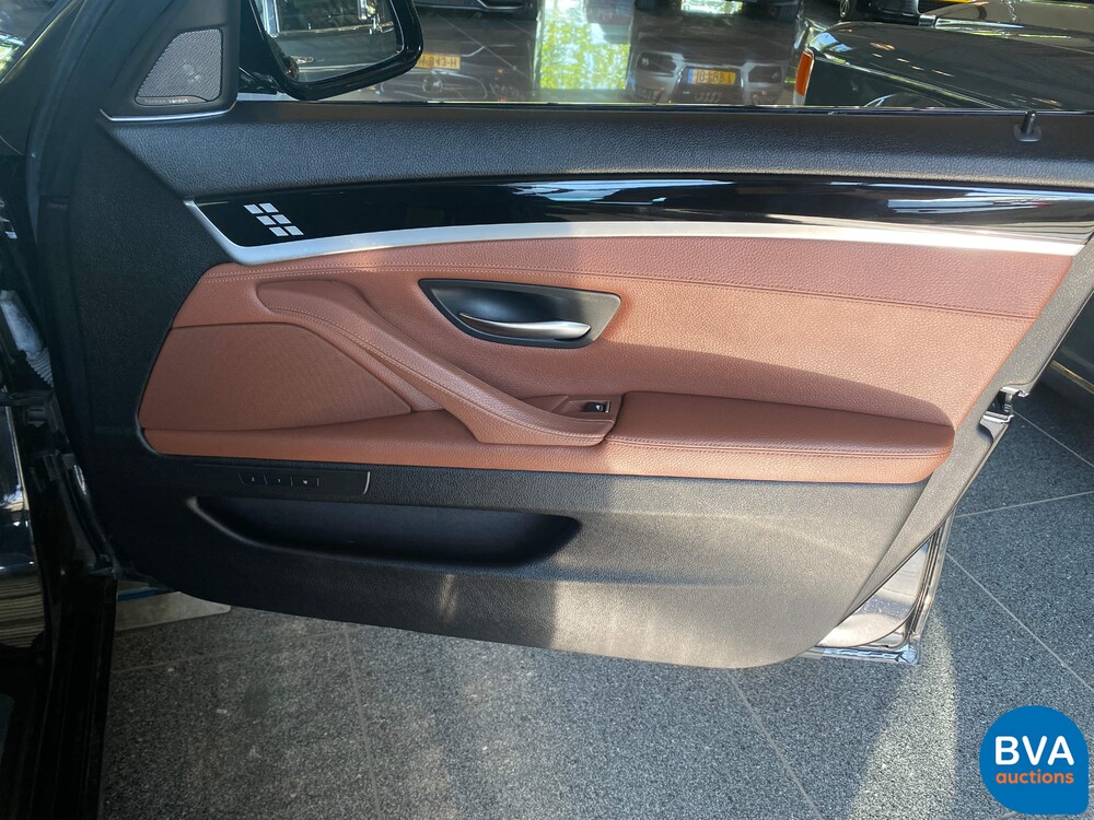 Alpina B5 BiTurbo 507PK/700Nm BMW 5-Series F10 2011 NL registration.