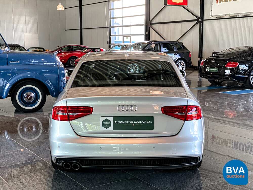 Audi A4 1.8 TFSIe Limited S-Line 170hp 2014 S-Edition -Original NL-, 6-XKT-71.
