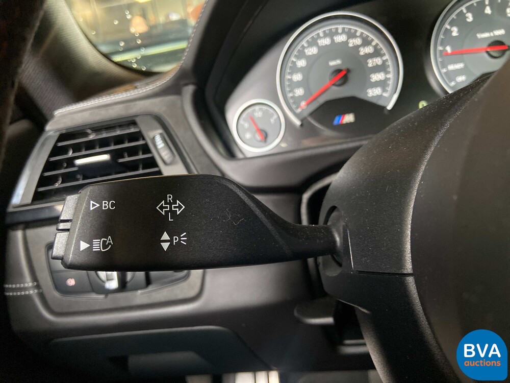 BMW M4 CS 460pk Akrapovic 2018 -LIMITED EDITION- Original-NL car.