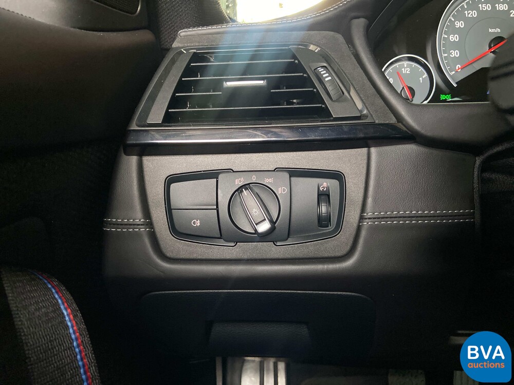 BMW M4 CS 460pk Akrapovic 2018 -LIMITED EDITION- Original-NL car.