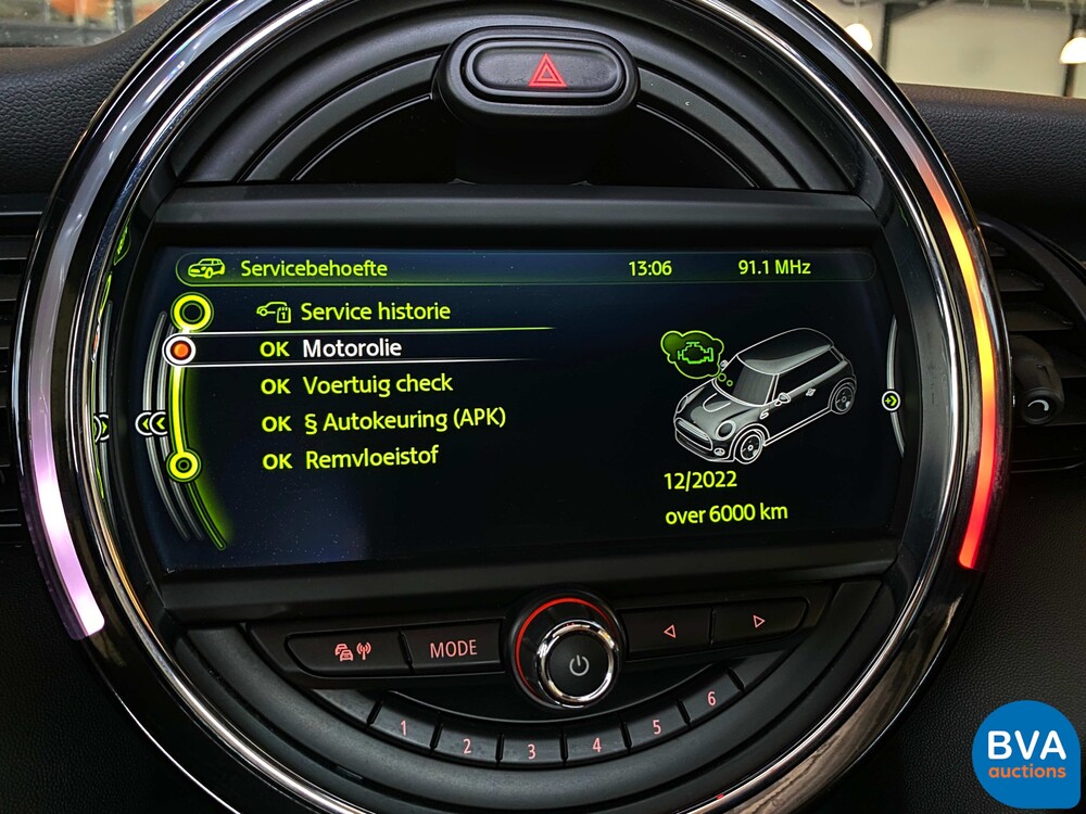 Mini-Cooper 2.0 John Cooper Works (JCW) Chile 307 PS 2016 F56, G-661-FG.