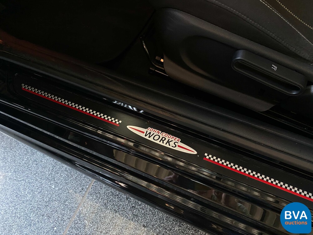 Mini-Cooper 2.0 John Cooper Works (JCW) Chile 307 PS 2016 F56, G-661-FG.