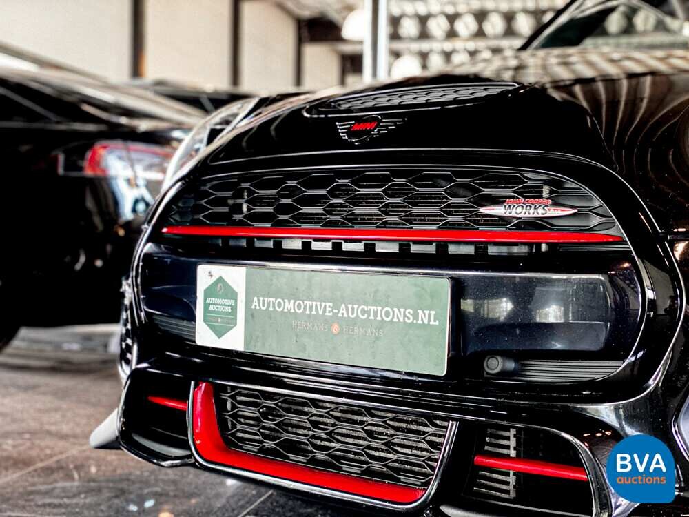 Mini-Cooper 2.0 John Cooper Works (JCW) Chile 307 PS 2016 F56, G-661-FG.