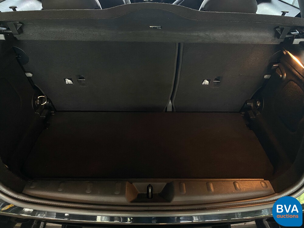 Mini-Cooper 2.0 John Cooper Works (JCW) Chile 307 PS 2016 F56, G-661-FG.