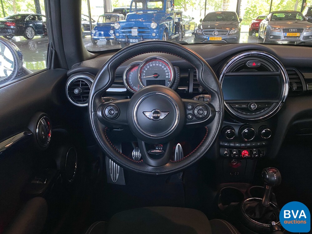 Mini-Cooper 2.0 John Cooper Works (JCW) Chile 307 PS 2016 F56, G-661-FG.