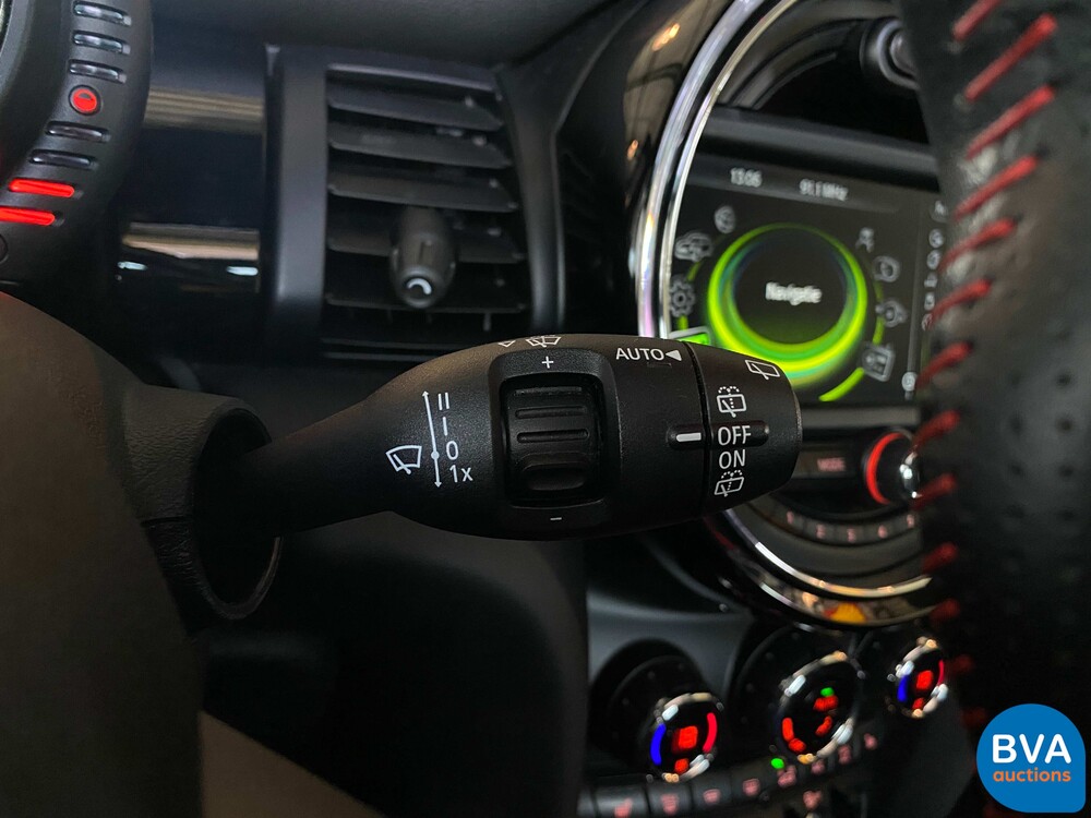 Mini-Cooper 2.0 John Cooper Works (JCW) Chile 307 PS 2016 F56, G-661-FG.