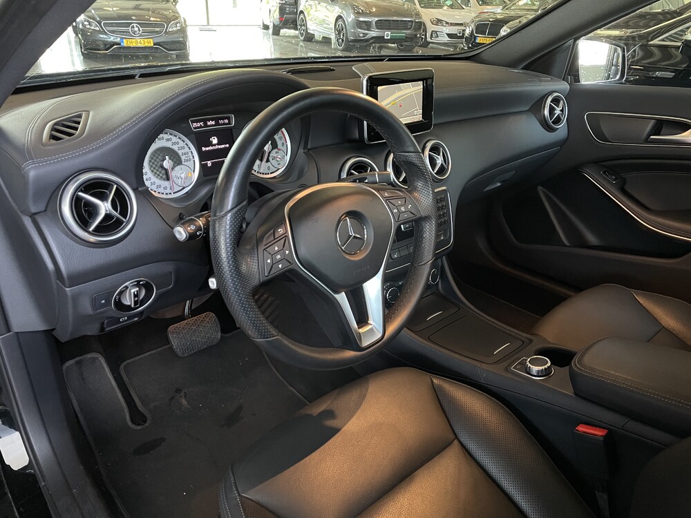 Mercedes-Benz A180 AMG Petrol Automatic 122hp A-Class 2012 NW-Model.