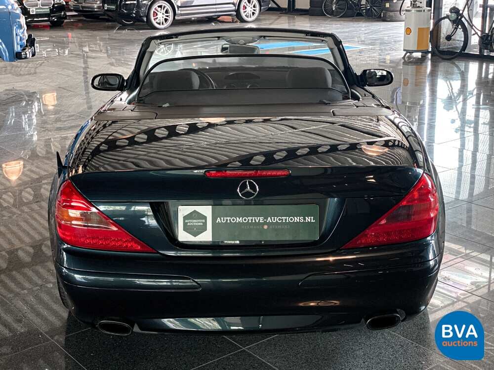 Mercedes-Benz SL-Class SL350 Roadster 245hp 2006, J-968-DZ.