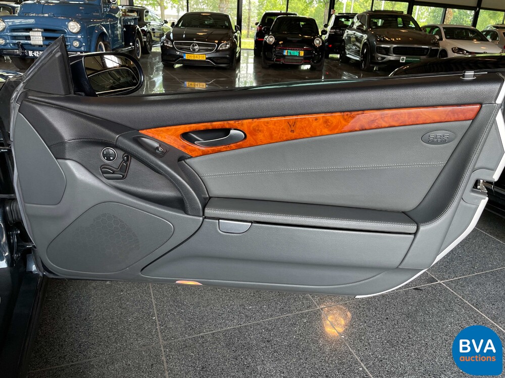 Mercedes-Benz SL-Class SL350 Roadster 245hp 2006, J-968-DZ.