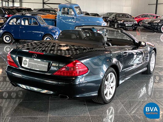 Mercedes-Benz SL-Class SL350 Roadster 245hp 2006, J-968-DZ.