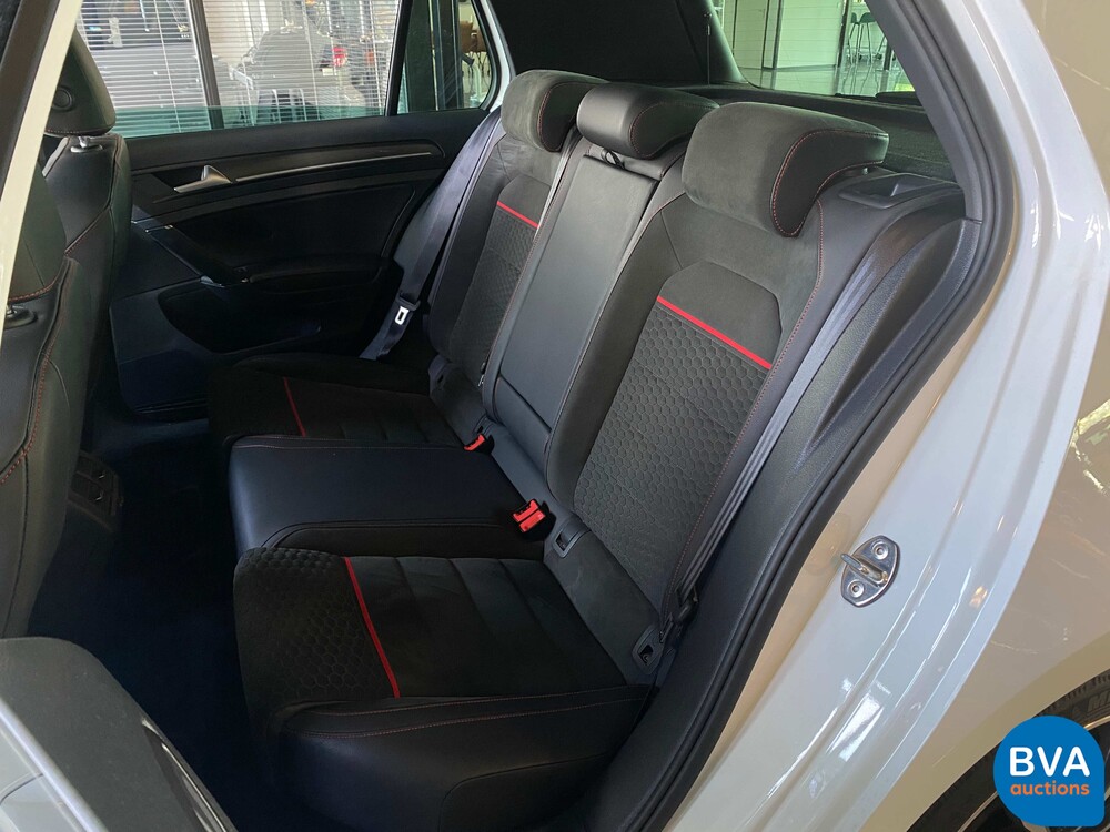 Volkswagen Golf 2.0 TSI GTI Performance 2019 -WARRANTY-, G-914-TT.
