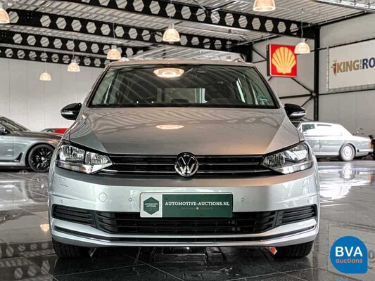 Volkswagen Touran 1.5 TSI Highline Business R 7persoons 150pk 2019 -GARANTIE-, J-504-LS