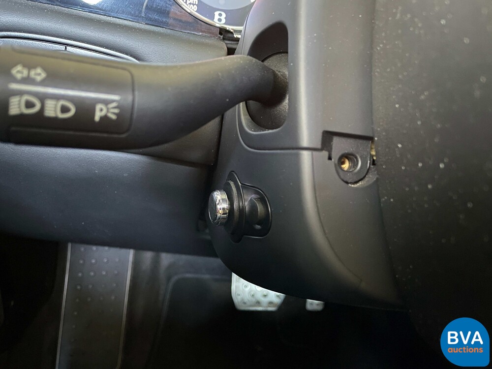 Bentley Flying Sporn 6.0 W12 625 PS 2013, JP-643-P.