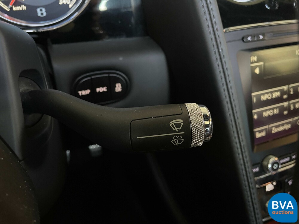 Bentley Flying Sporn 6.0 W12 625 PS 2013, JP-643-P.