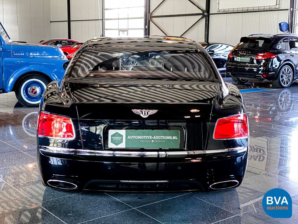 Bentley Flying Sporn 6.0 W12 625 PS 2013, JP-643-P.
