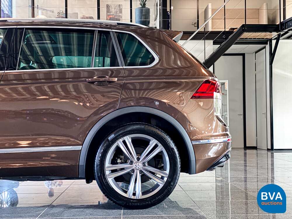 Volkswagen Tiguan 1.4 TSI R-Line Highline 150pk 2017 -Original NL-, PP-497-N.