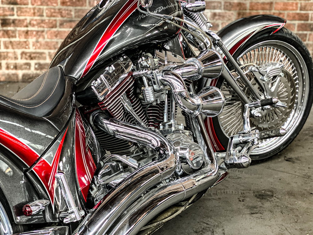 Harley Davidson Custom FXST 2004 Softail Springer Classic Motorcycle.