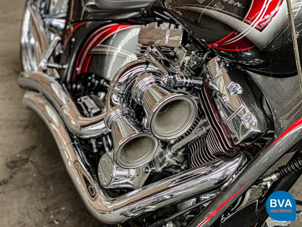 Harley Davidson Custom FXST 2004 Softail Springer Classic Motorcycle.