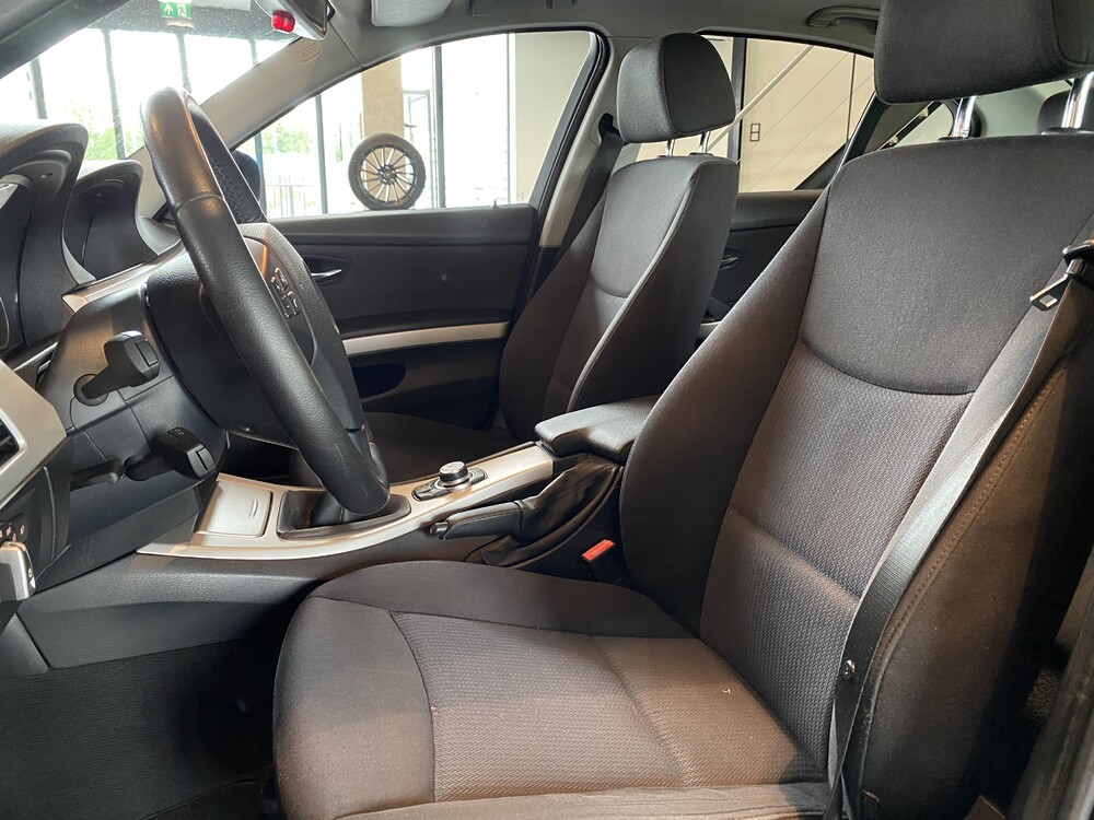 BMW 3-serie 316i Business Line 122pk 2010, -Org NL-, 32-KPP-1