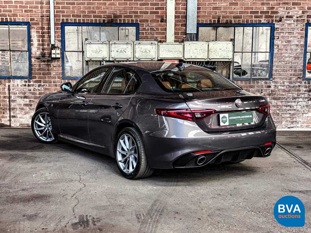 Alfa Romeo Giulia VELOCE 2.2 AWD 2017 209pk ORG-NL, NS-867-T