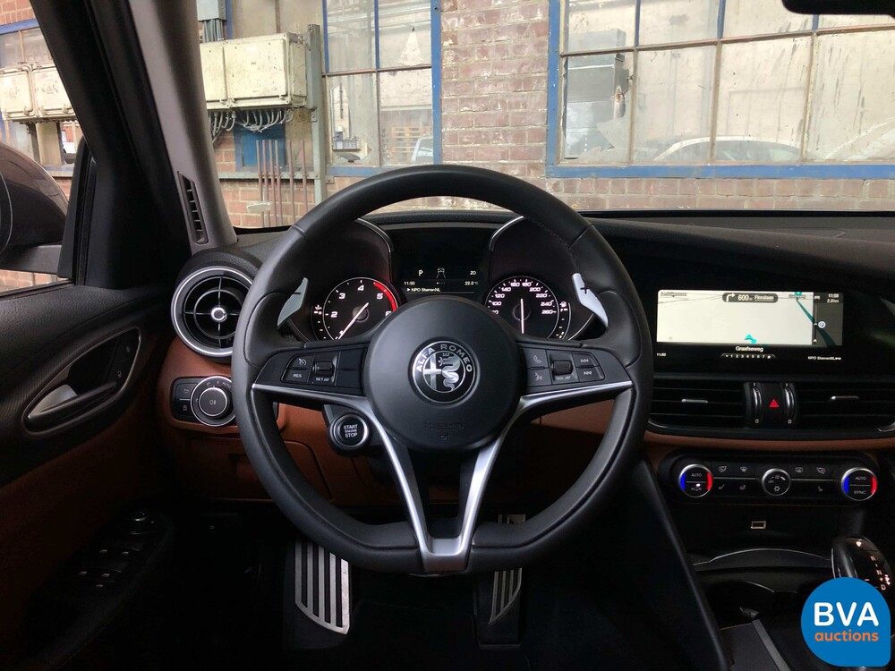 Alfa Romeo Giulia VELOCE 2.2 AWD 2017 209pk ORG-NL, NS-867-T