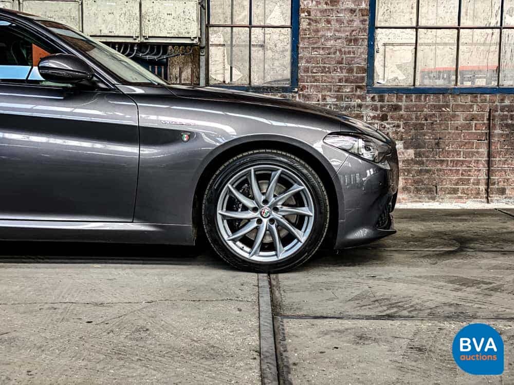Alfa Romeo Giulia VELOCE 2.2 AWD 2017 209pk ORG-NL, NS-867-T