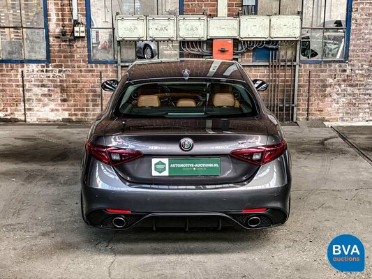 Alfa Romeo Giulia VELOCE 2.2 AWD 2017 209hp ORG-NL, NS-867-T.