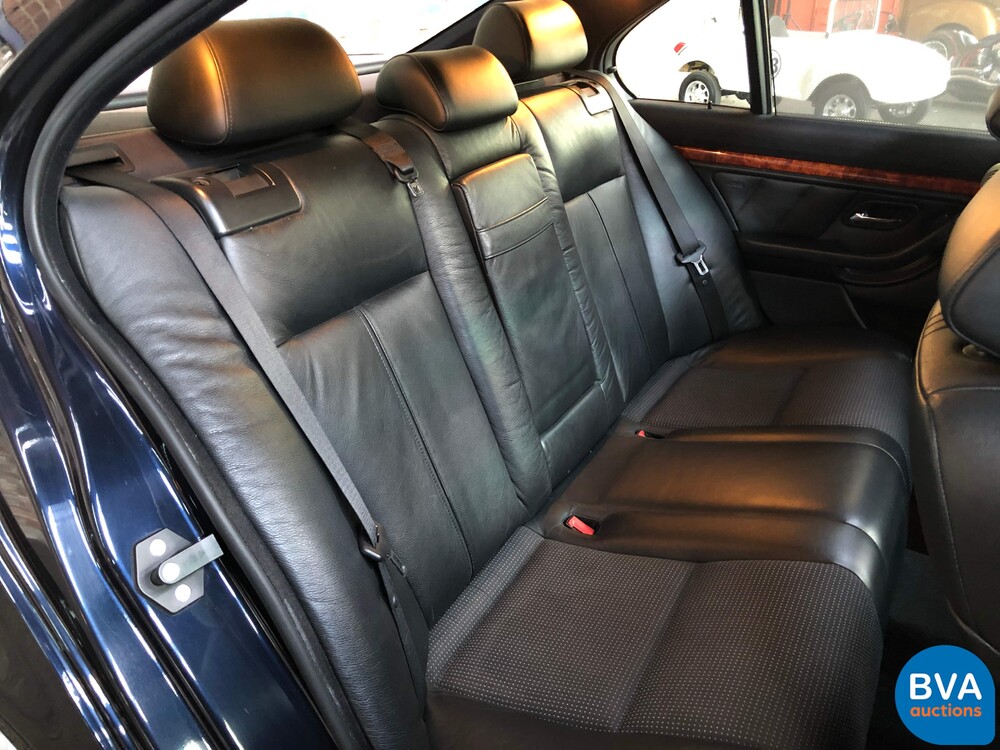 BMW Alpina B10 4.6 V8 347PK Sedan E39 1999 -Youngtimer-.