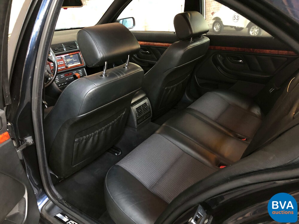 BMW Alpina B10 4.6 V8 347PK Sedan E39 1999 -Youngtimer-.