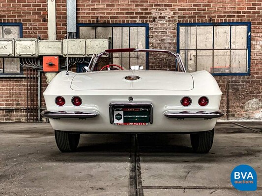 Chevrolet Corvette C1 Convertible V8 Handgeschakeld 283 230pk 1961, DZ-97-56