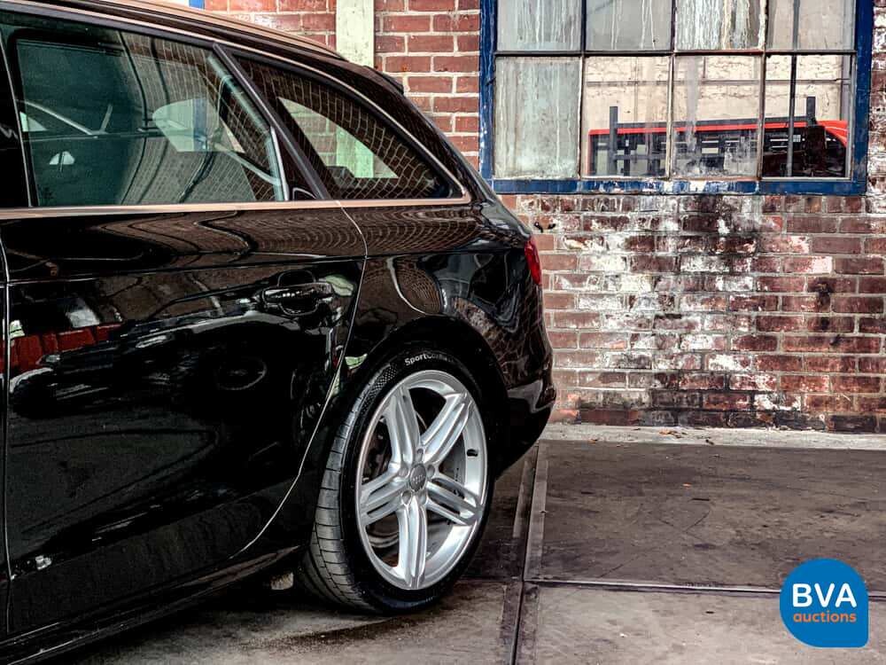 Audi A4 Avant2.0 TDI S-Line Automatik 140 PS 2014.