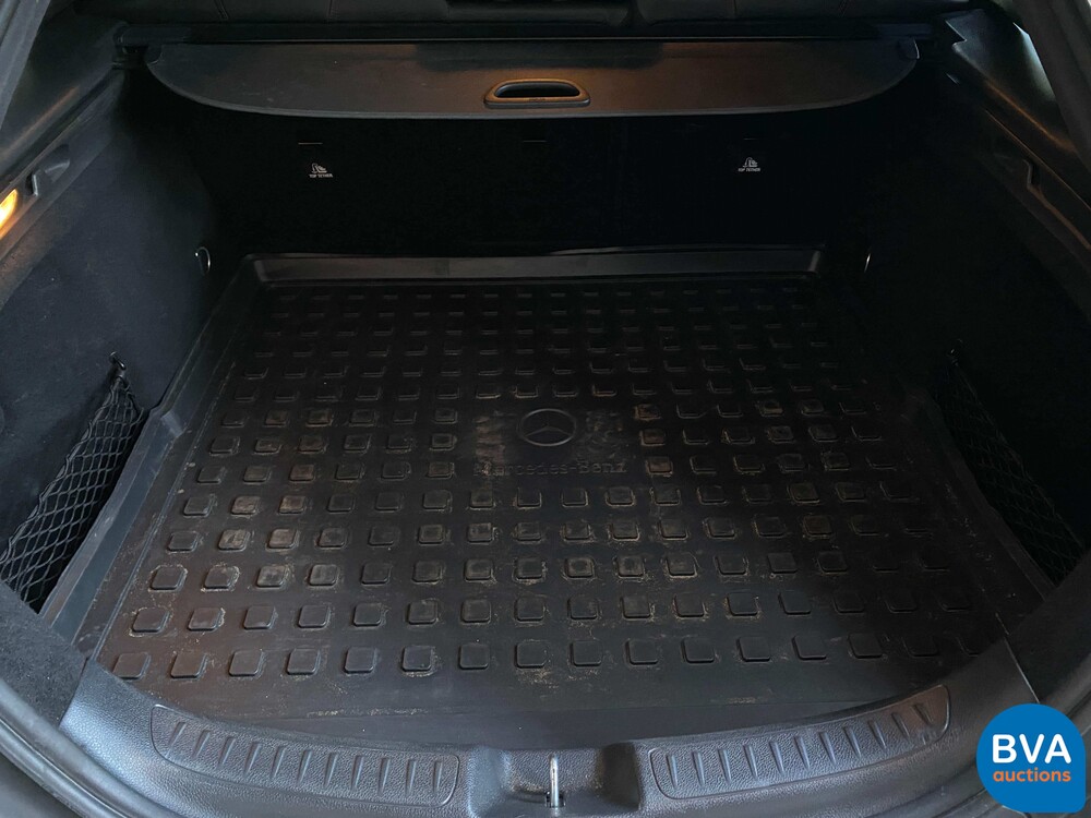 Mercedes-Benz CLA180 AMG Shooting Brake CLA-Class 122hp, K-433-SG.