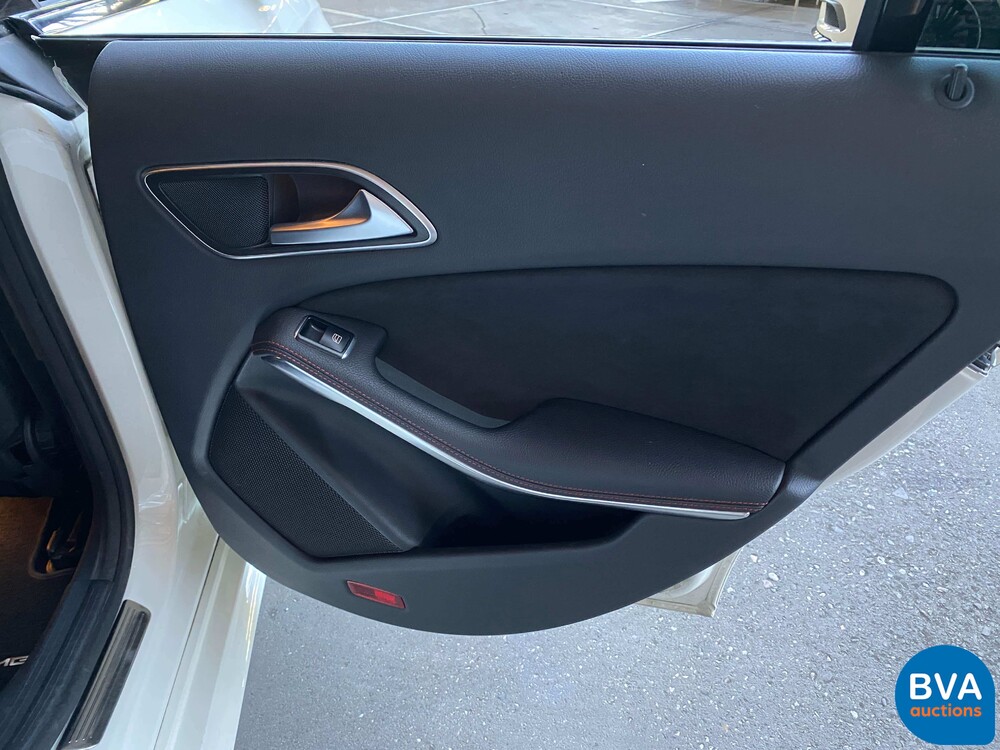 Mercedes-Benz CLA180 AMG Shooting Brake CLA-Class 122hp, K-433-SG.