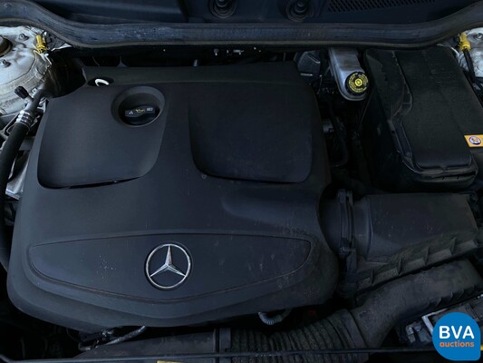 Mercedes-Benz CLA180 AMG Shooting Brake CLA-Class 122hp, K-433-SG.