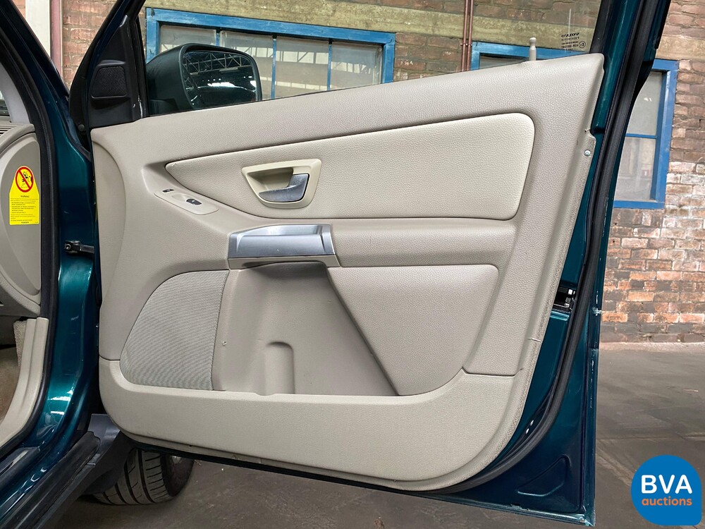 Volvo XC90 2.5 T 7-Person 209HP 2003, 58-KJT-5.