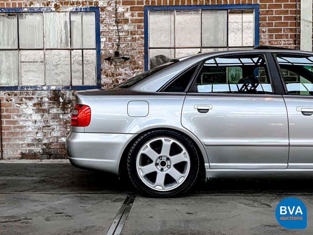 Audi S4 2.7 V6 Quattro Biturbo 265hp 2002.