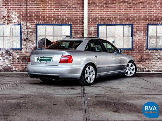 Audi S4 2.7 V6 Quattro Biturbo 265pk 2002