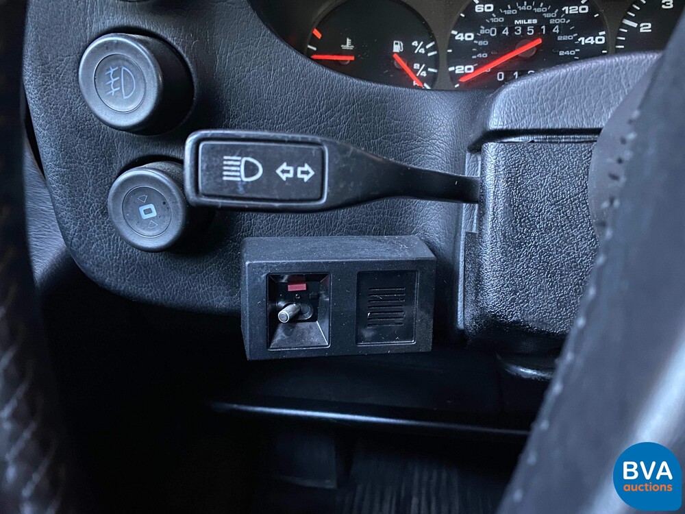 Porsche 928S4.7 V8 1984.