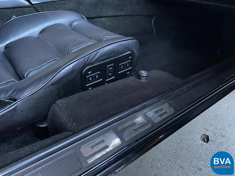 Porsche 928S4.7 V8 1984.