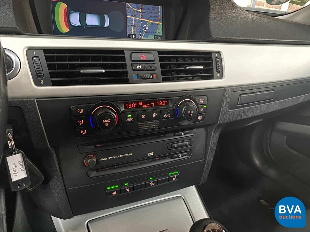 BMW 325xi 3-Series 218hp 2005, 73-LGJ-5.