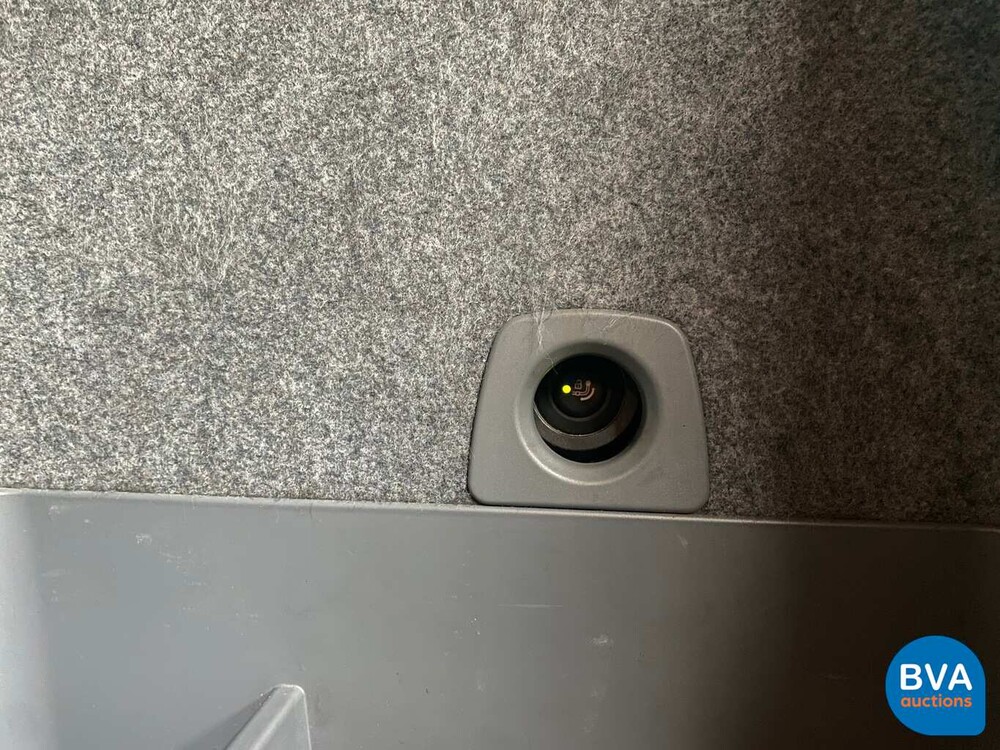 BMW 325xi 3-Series 218hp 2005, 73-LGJ-5.