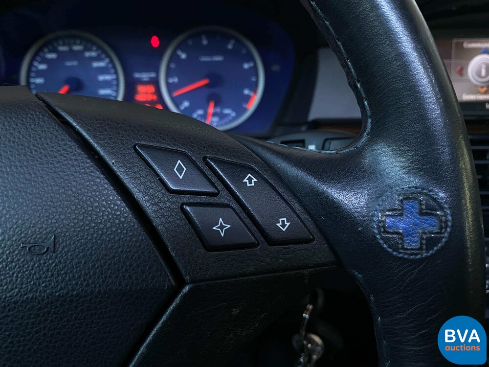 BMW Alpina B5 E60 4.4 V8 500HP/700nm Sedan 2005 Youngtimer, NL registration.