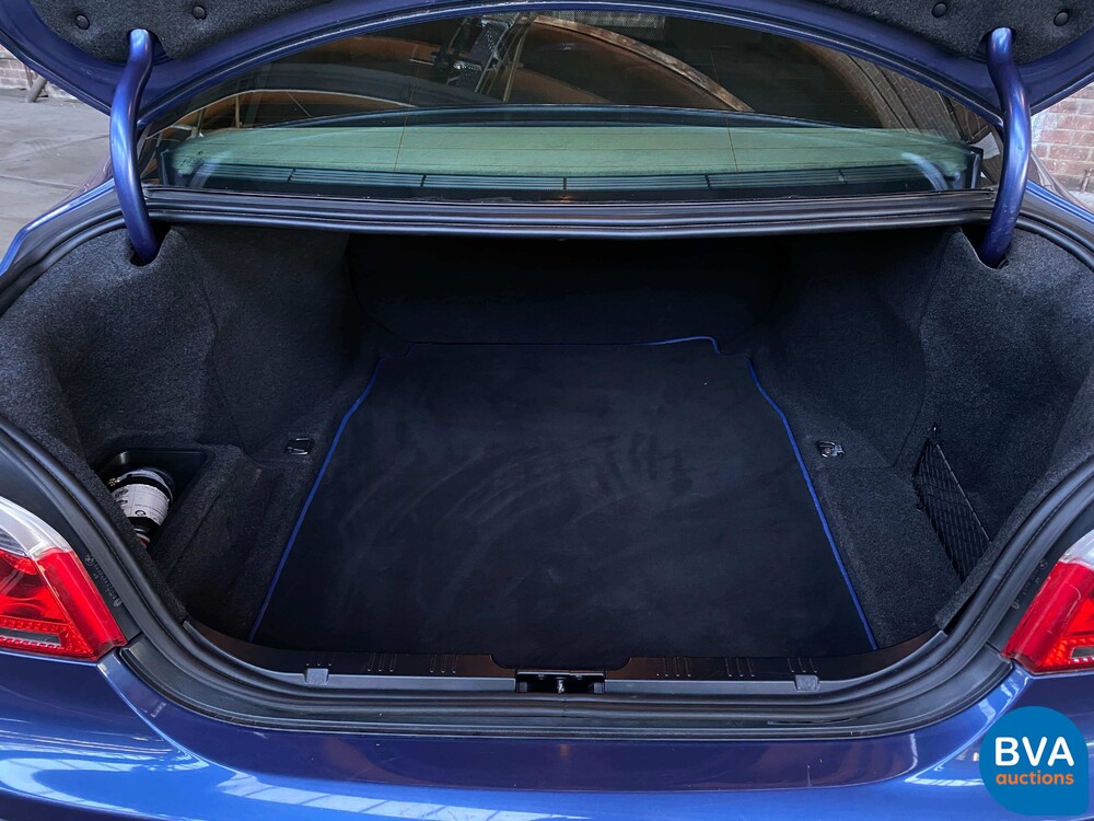 BMW Alpina B5 E60 4.4 V8 500HP/700nm Sedan 2005 Youngtimer, NL registration.
