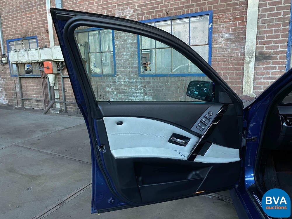 BMW Alpina B5 E60 4.4 V8 500HP/700nm Sedan 2005 Youngtimer, NL registration.