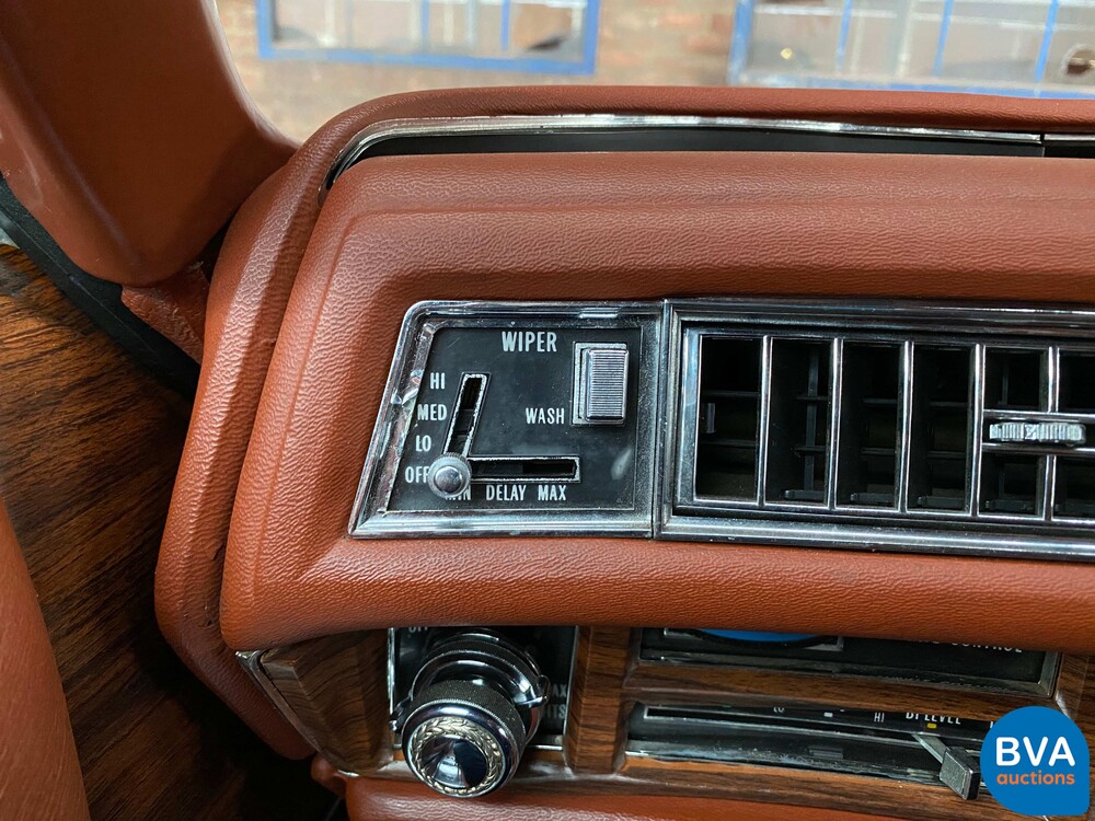 Cadillac Eldorado Coupe 6.9 V8 1977, 63-YD-33.