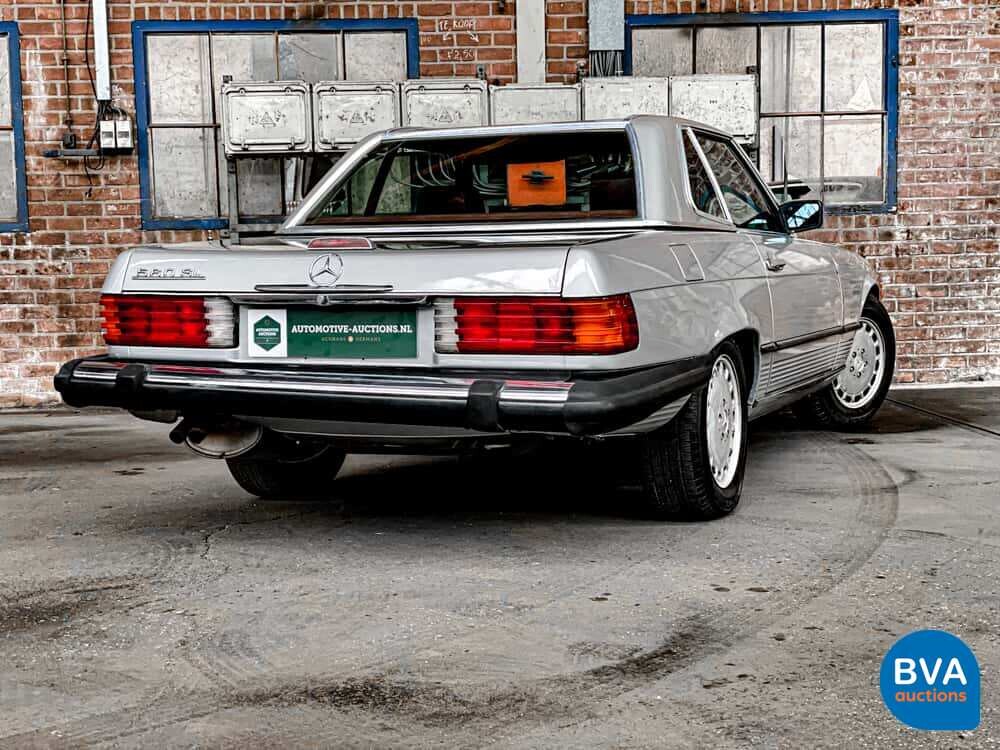 Mercedes Benz 560SL R107 1987.