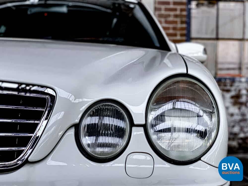 Mercedes-Benz E55 AMG Kombi 5.4 V8 354pk E-Klasse 2002 -YOUNGTIMER-, K-833-NL.