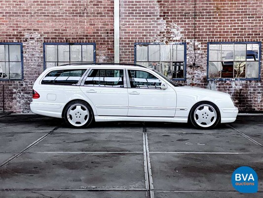 Mercedes-Benz E55 AMG Combi 5.4 V8 354pk E-Klasse 2002 -YOUNGTIMER-, K-833-NL